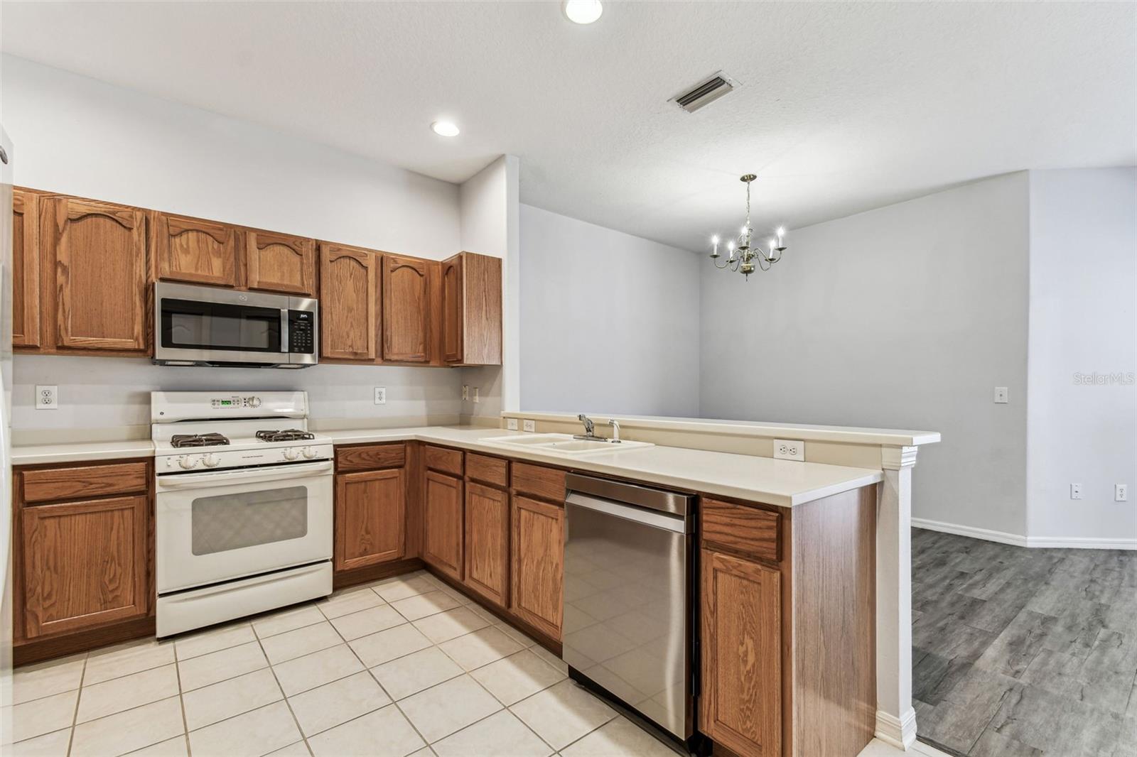 31434 SHAKER CIRCLE
