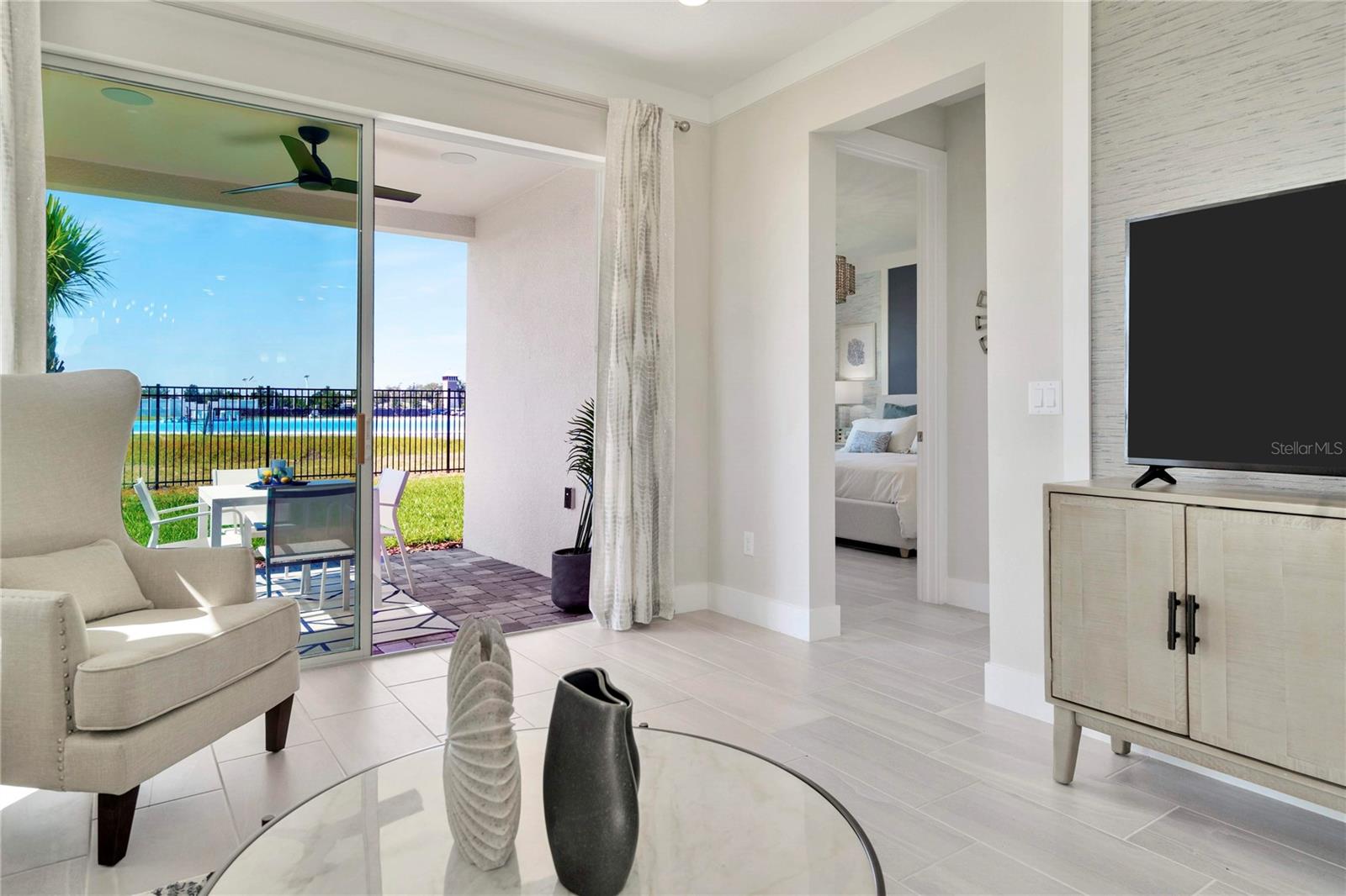 EPPERSON CRYSTAL LAGOON TWNHMS - Residential