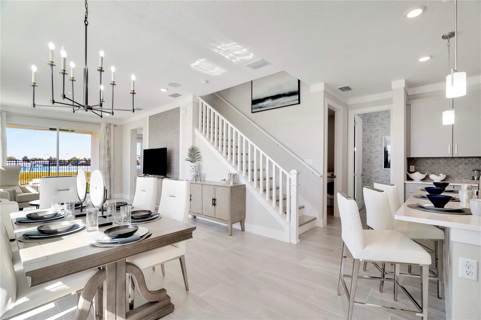 EPPERSON CRYSTAL LAGOON TWNHMS - Residential