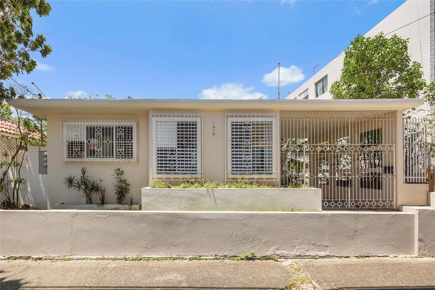 Multi-family property located at 1410 Américo Salas in Santurce, featuring four fully rented units with month-to-month leases. The unit mix includes one 3-bedroom/1-bath and three 2-bedroom/1-bath apartments, generating immediate rental income. The property offers approximately 3,336 Sq.Ft. of interior space, with 4 independent electric meters and 1 water meter. Ideal for both short-term and long-term rental strategies, with strong upside potential. Annual CRIM taxes: $3,115. Now accepting offers.