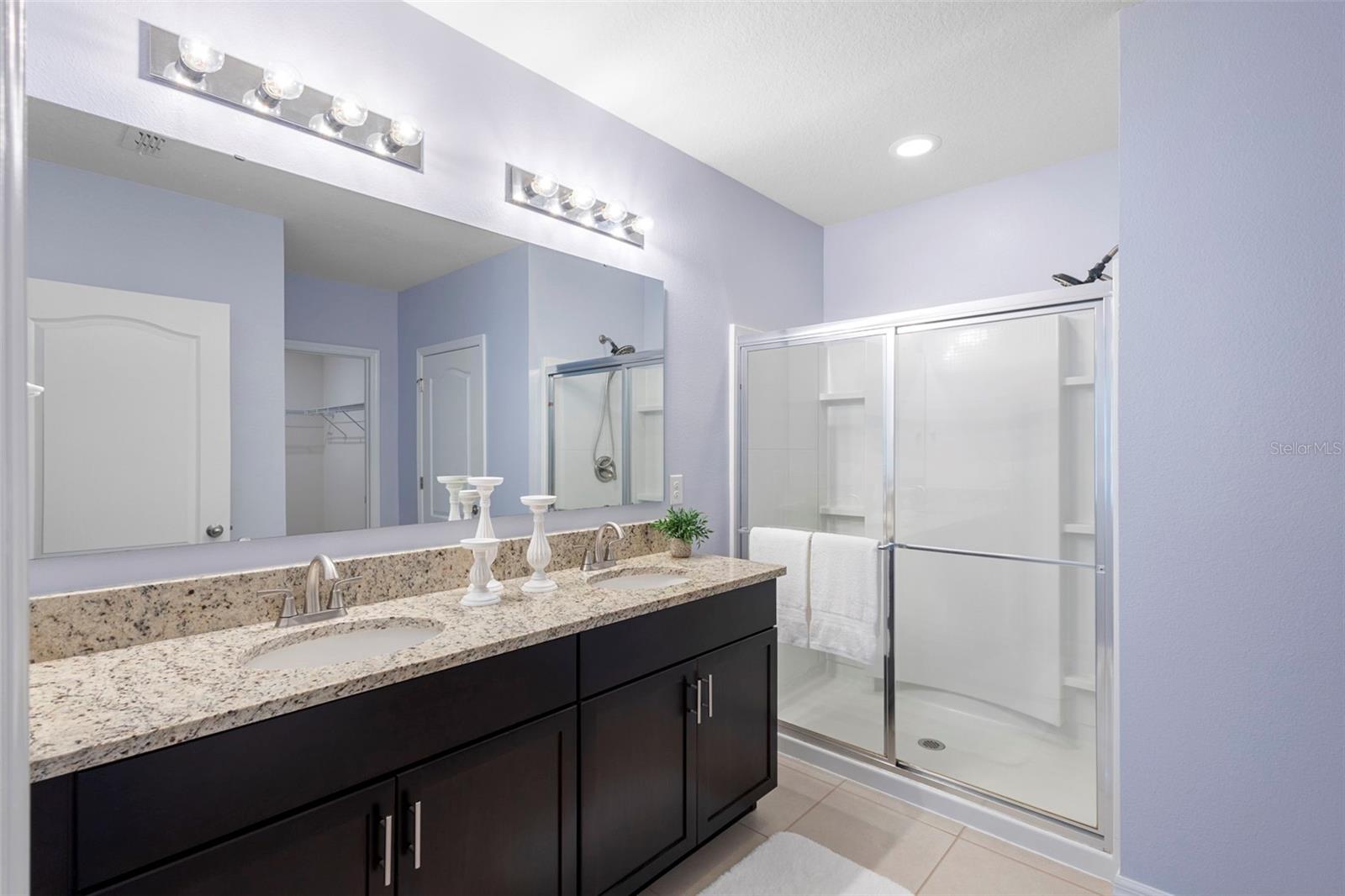 VICTORIA OAKS PH A - Residential