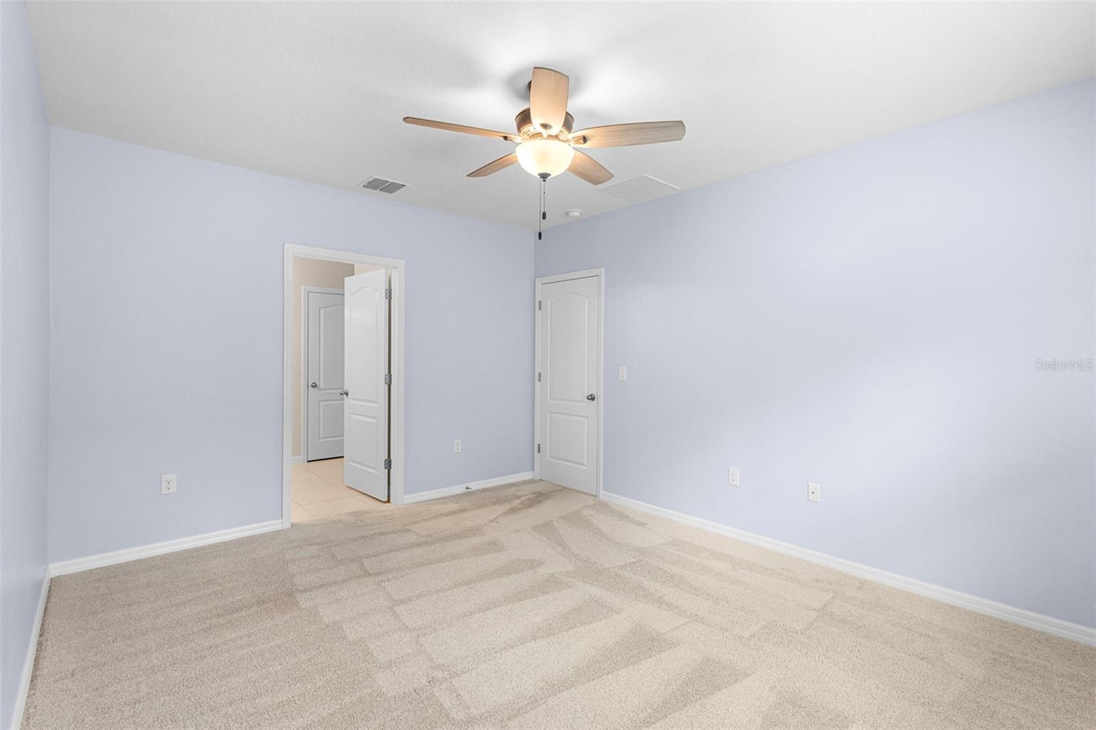 VICTORIA OAKS PH A - Residential