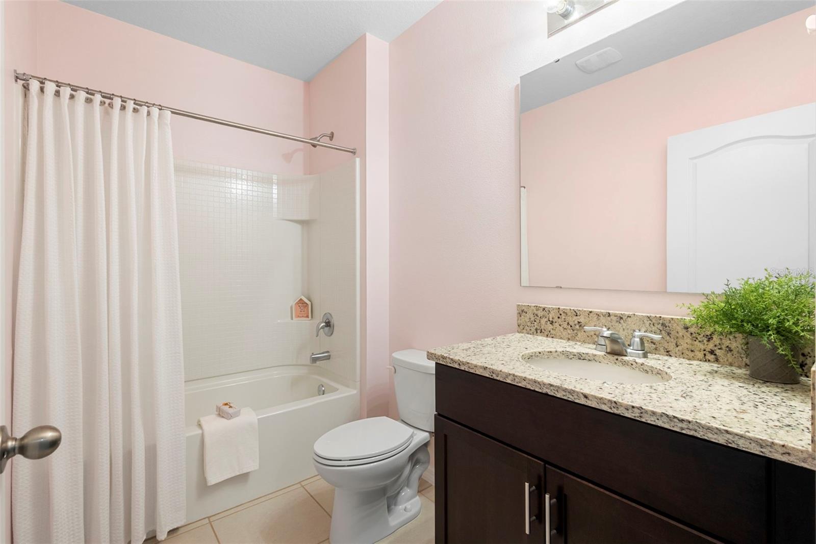 VICTORIA OAKS PH A - Residential