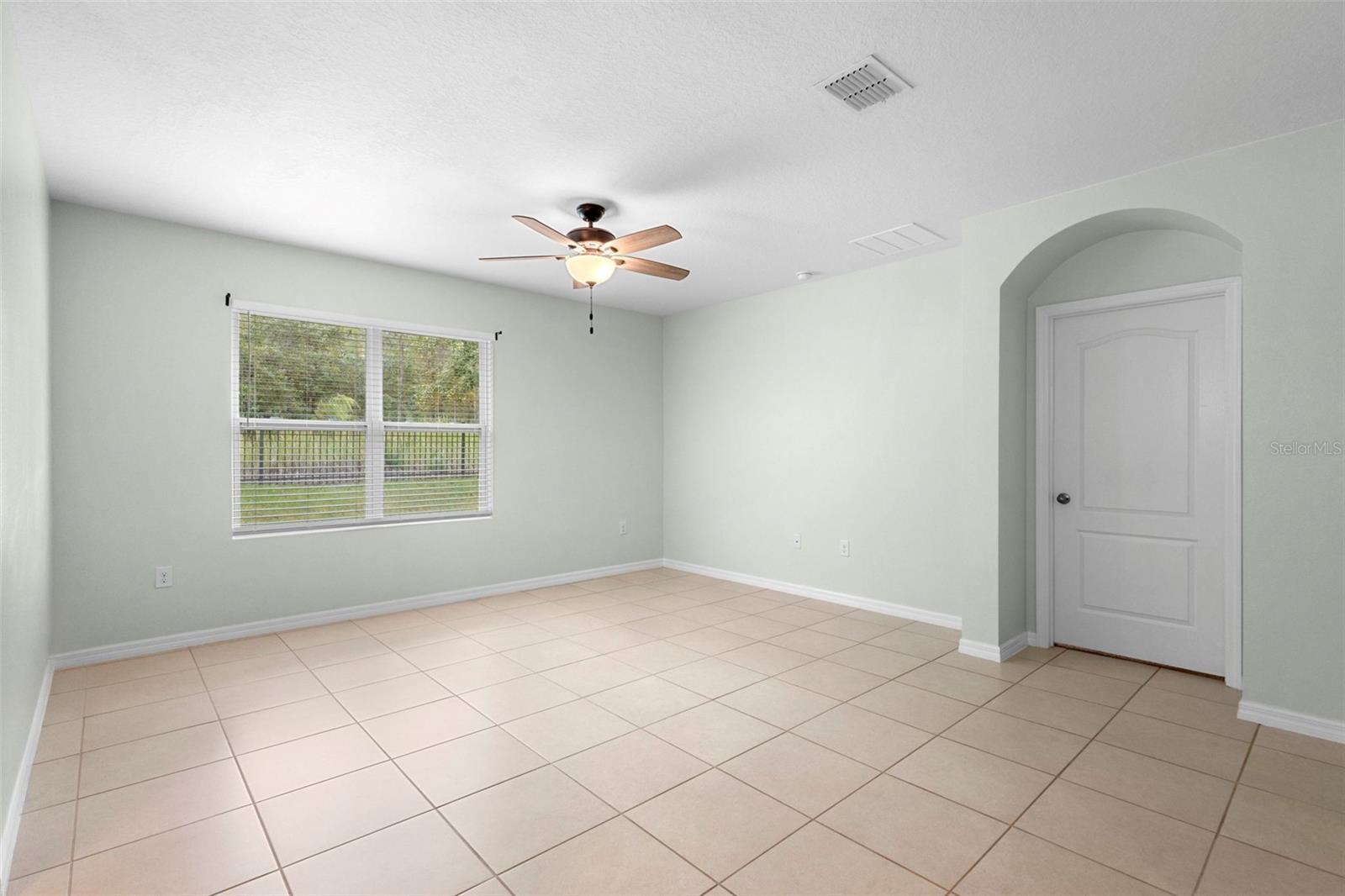 VICTORIA OAKS PH A - Residential