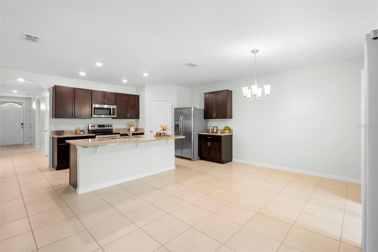 VICTORIA OAKS PH A - Residential