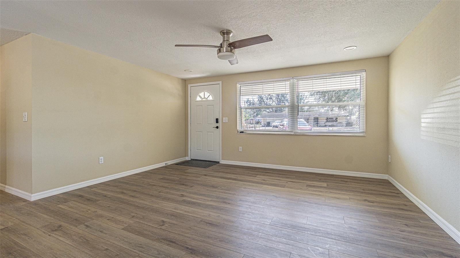 ZEPHYRHILLS COLONY CO LAN - Residential