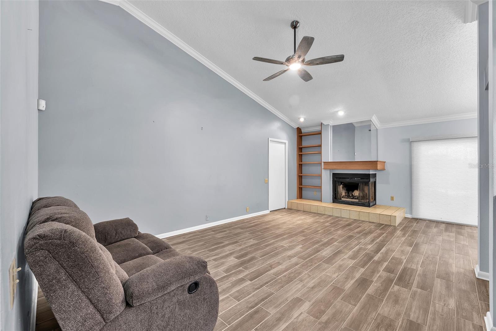 THE PADDOCKS PH II - Residential