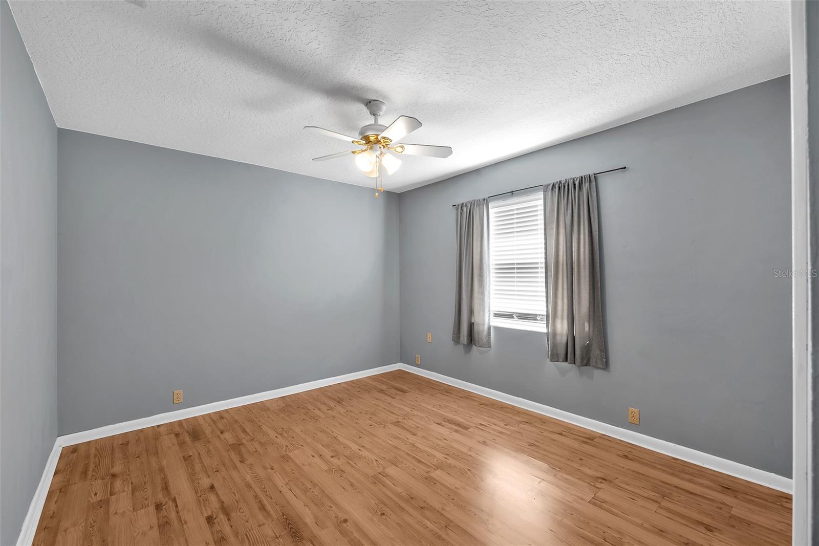 THE PADDOCKS PH II - Residential