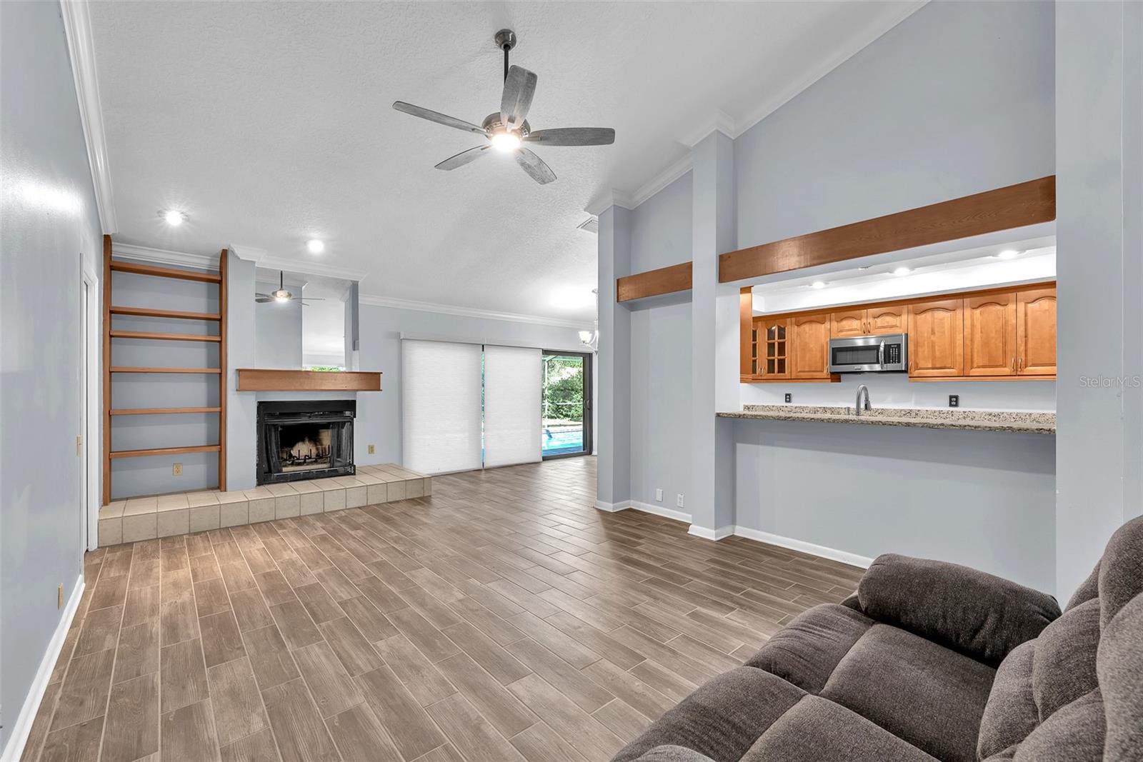 THE PADDOCKS PH II - Residential