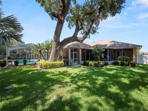 A home in WINTER HAVEN