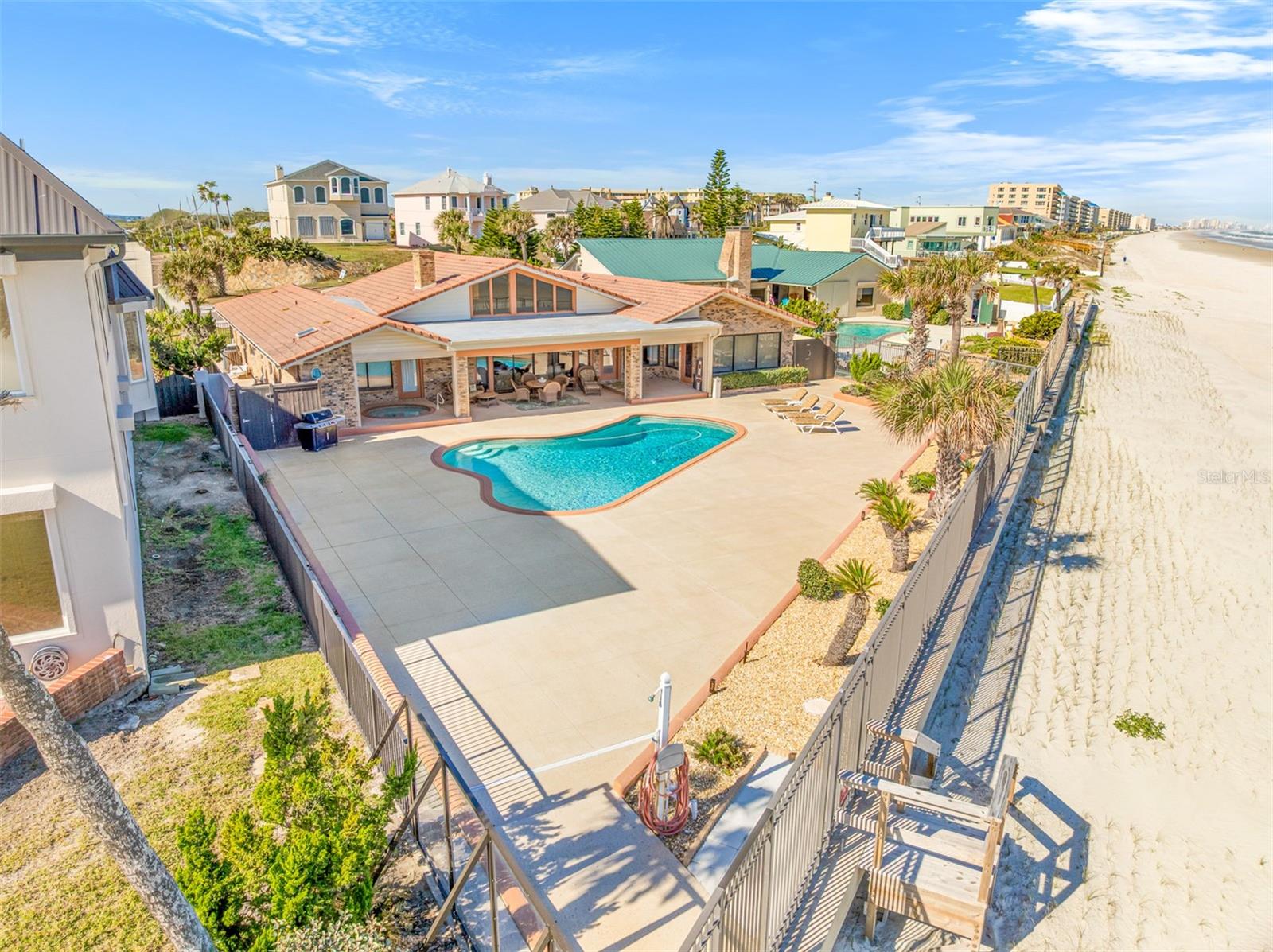 THRIFT TRACTS - Residential