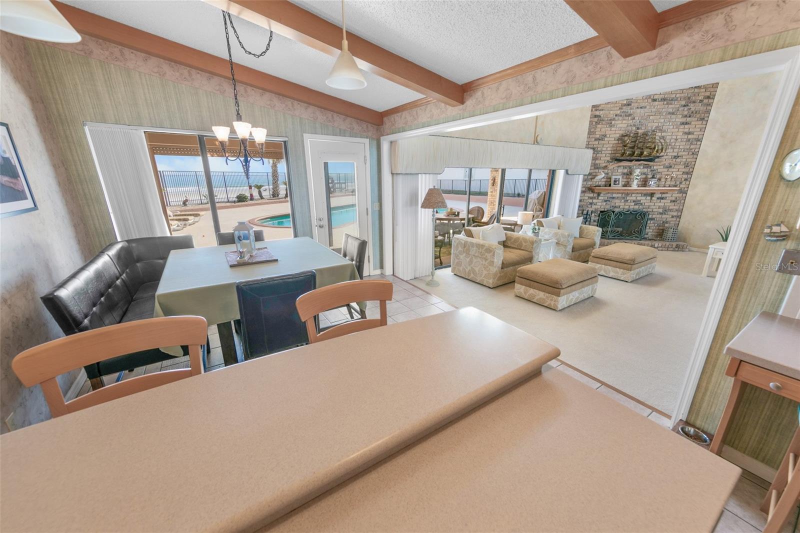 THRIFT TRACTS - Residential