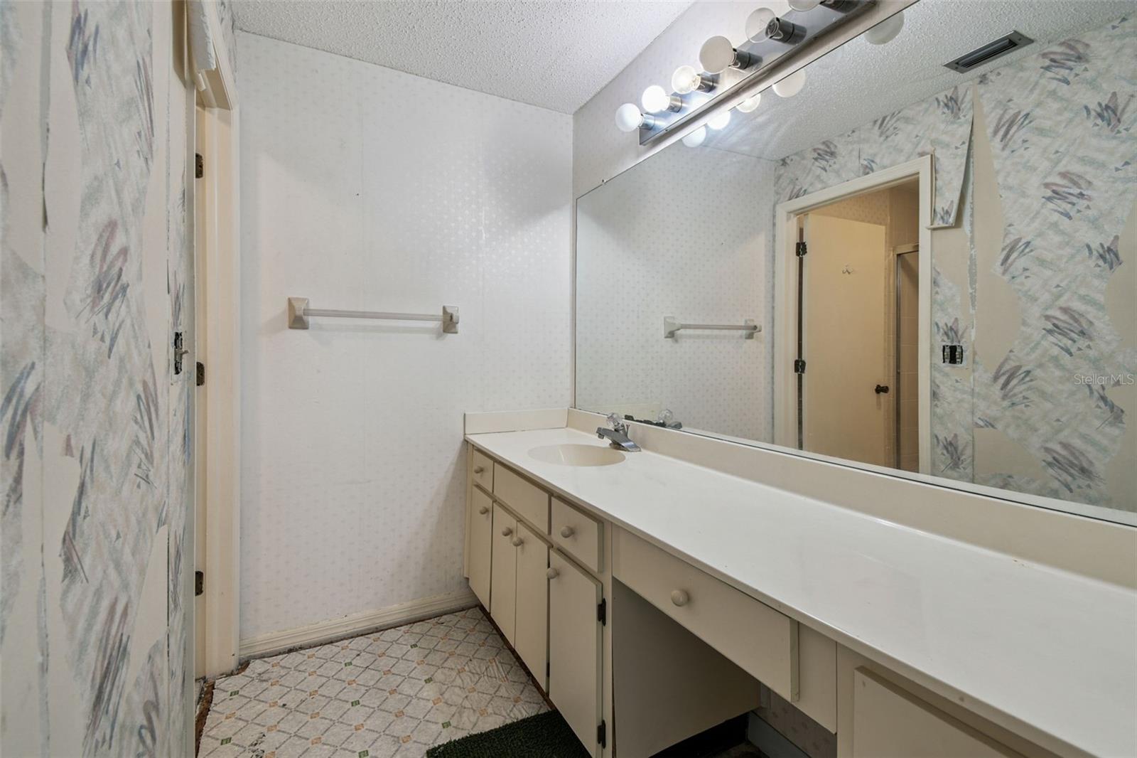 SUN CITY CENTER UNIT 46 - Residential