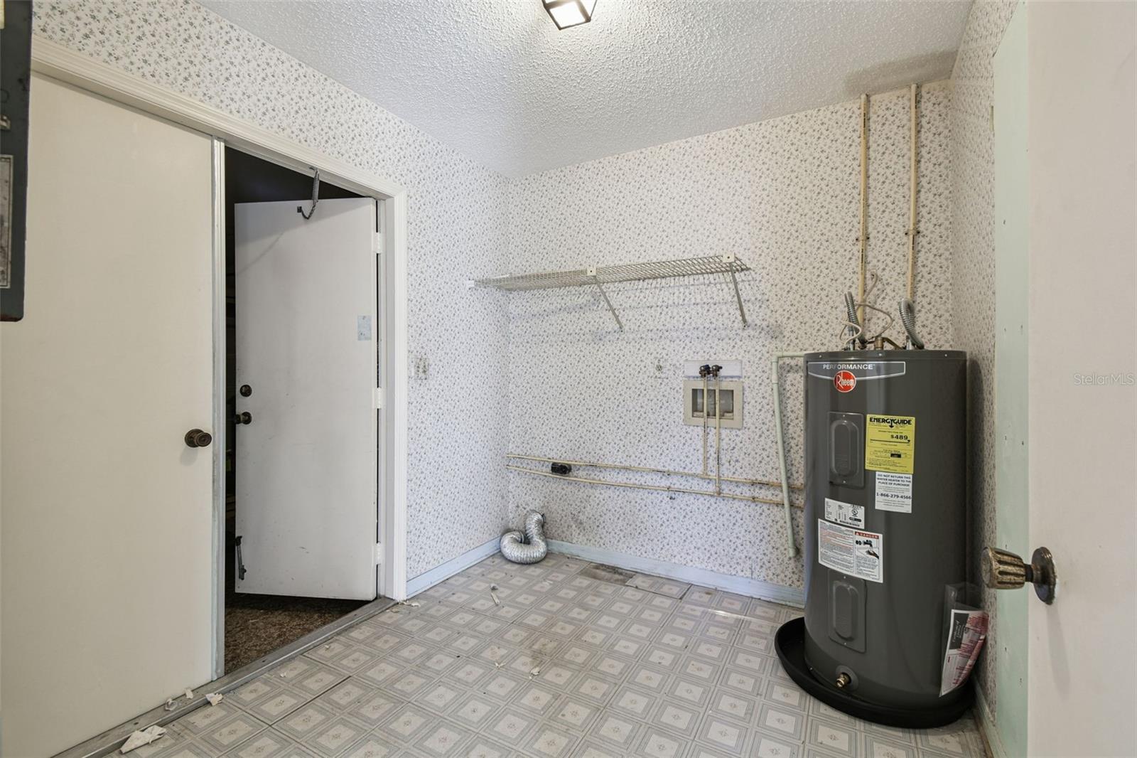 SUN CITY CENTER UNIT 46 - Residential