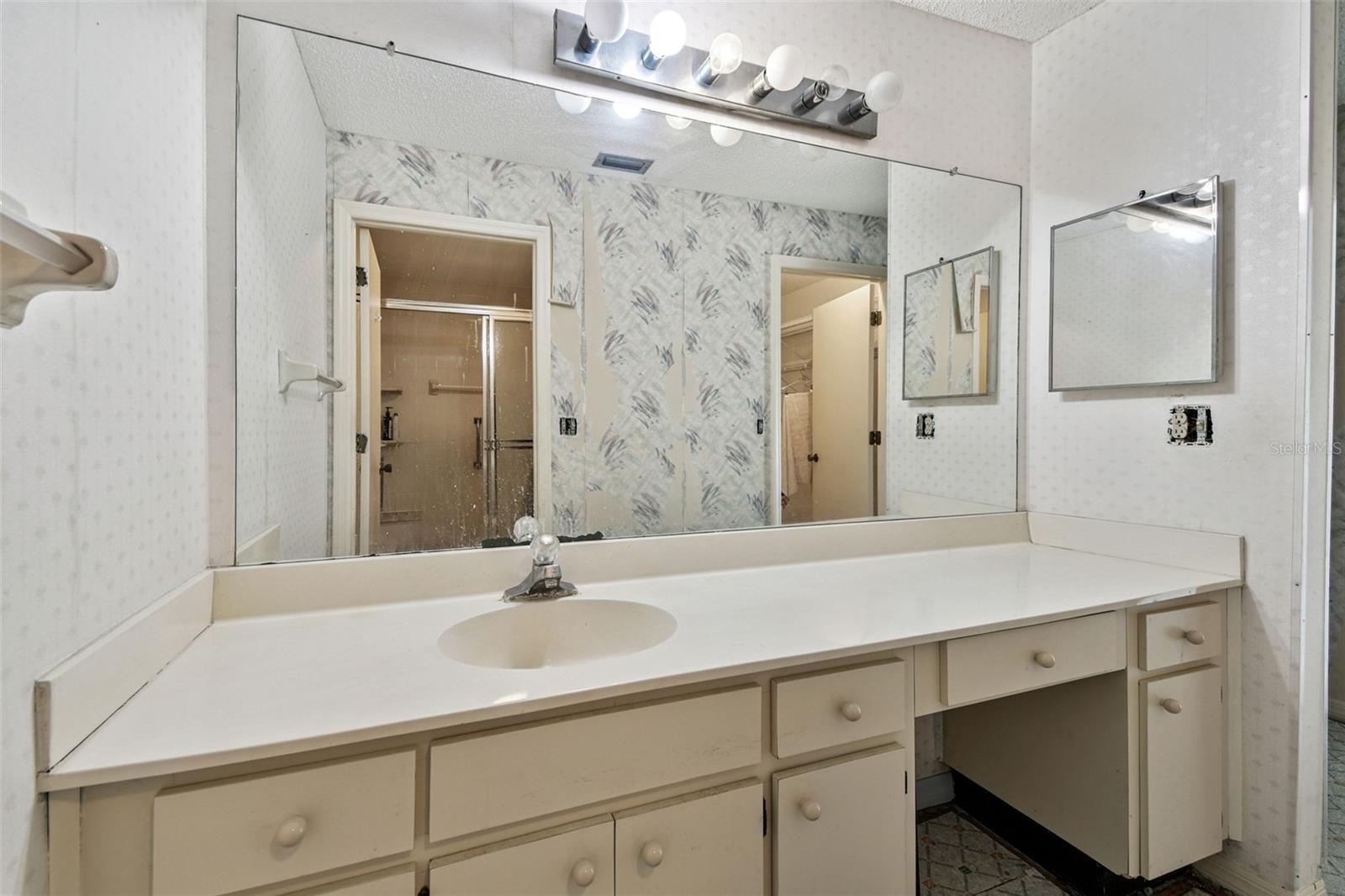 SUN CITY CENTER UNIT 46 - Residential