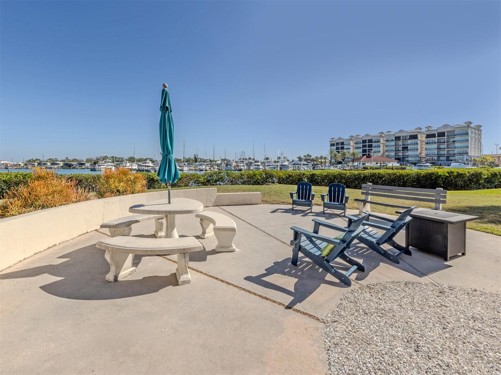 BELLA COSTA I - Residential