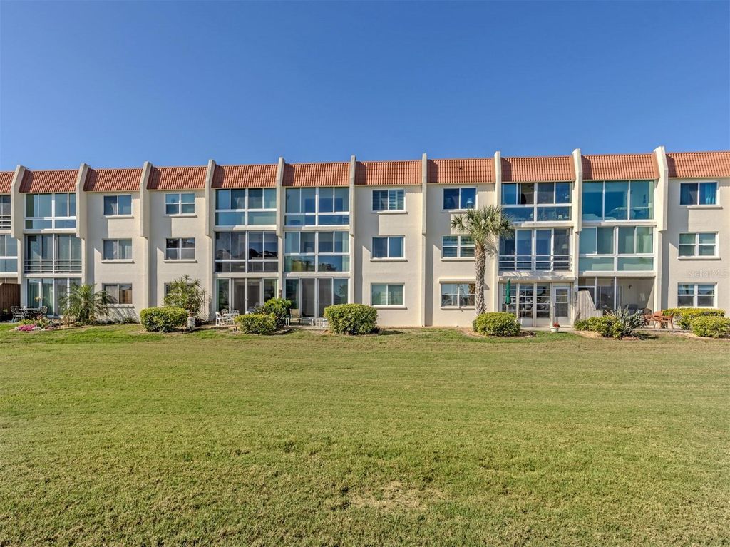 Photo of 250 Santa Maria Street #317, Venice, FL 34285 (MLS # A4689662)