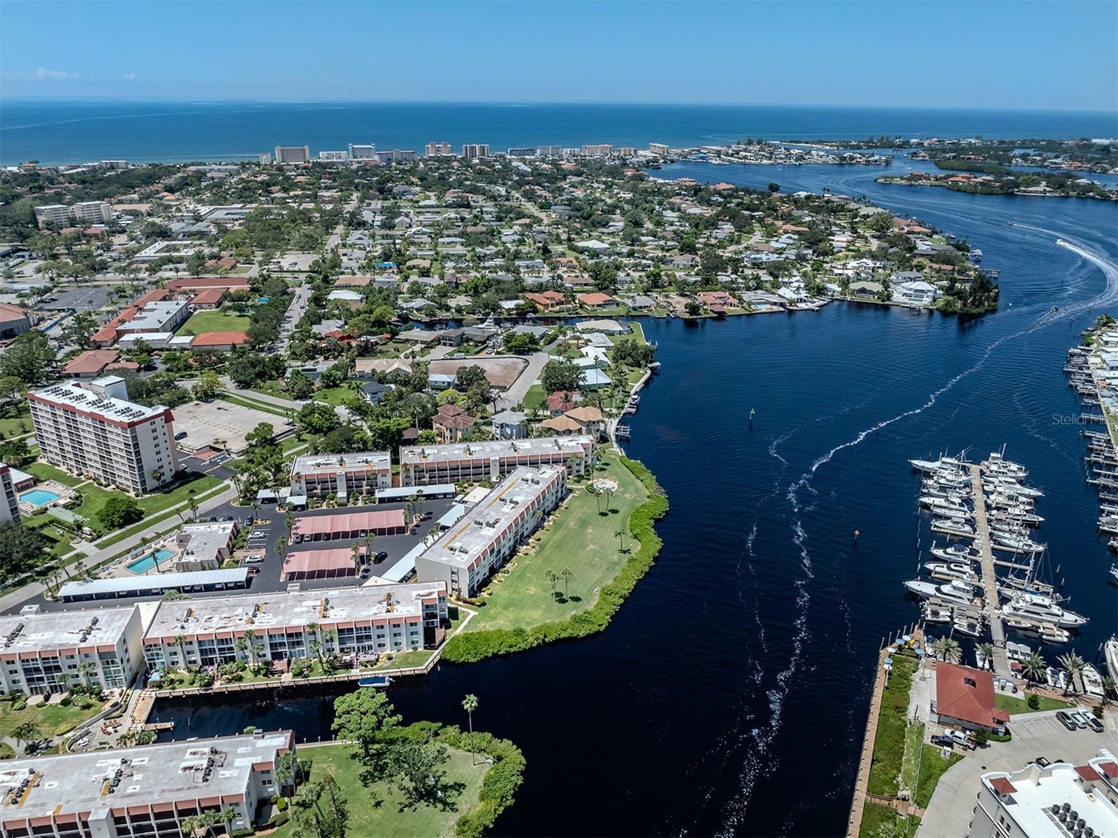 BELLA COSTA I - Residential