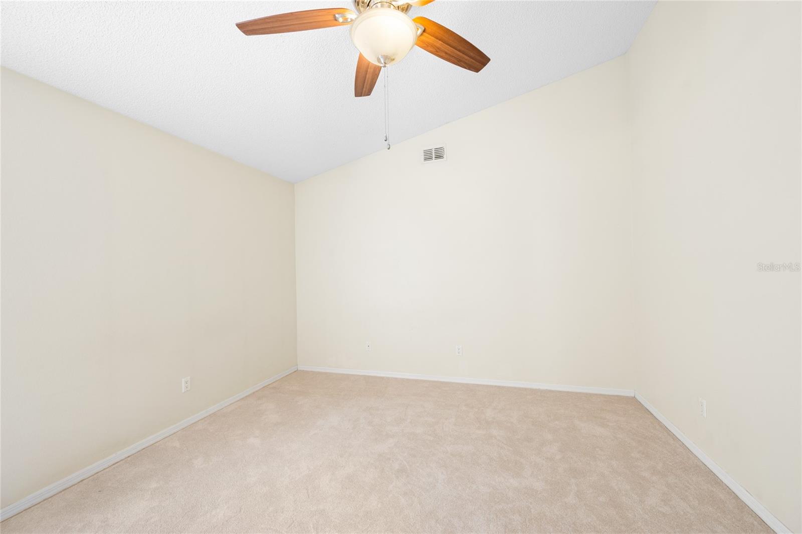 EUSTIS ARBOR HILLS UNIT 01 - Residential