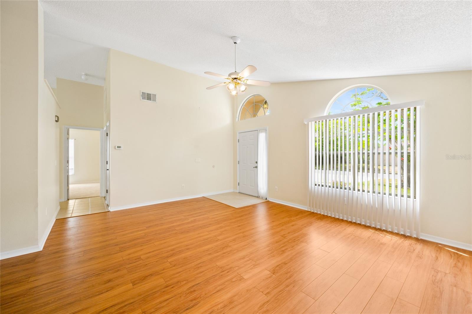 EUSTIS ARBOR HILLS UNIT 01 - Residential