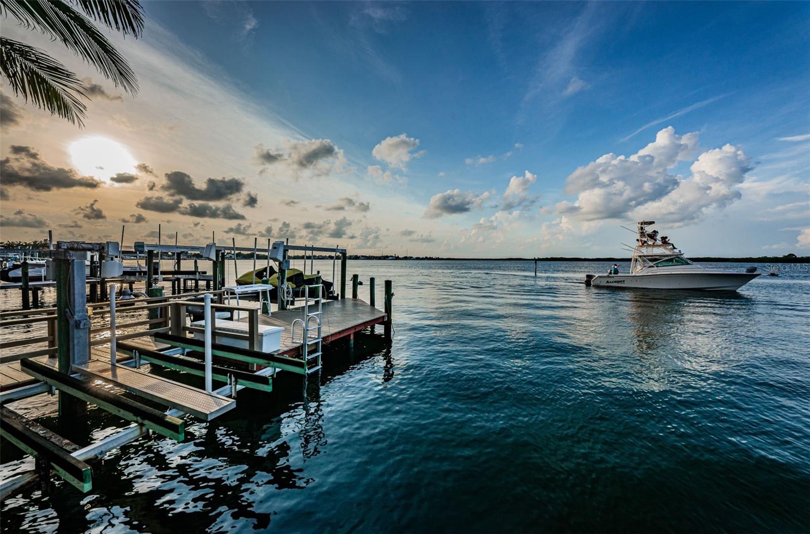 SHORE ACRES EDGEWATER SEC BLKS 17 & 18 - Residential