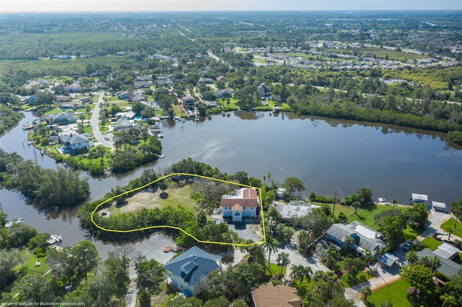 2020 COVE COURT