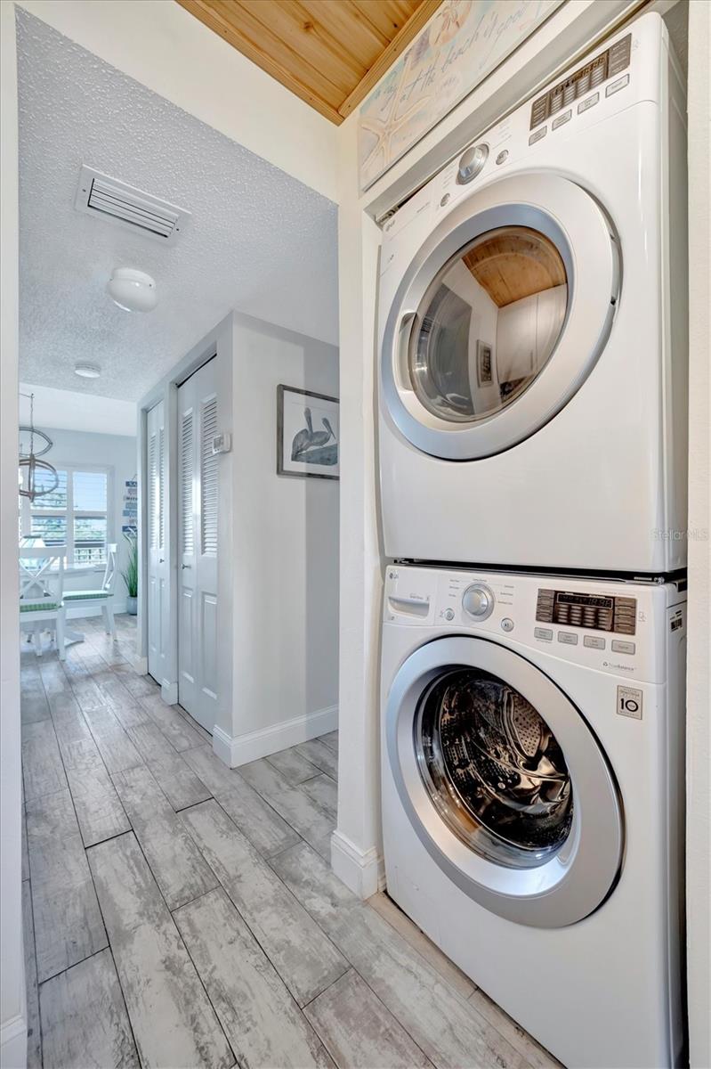 WOODPARK AT DESOTO SQUARE PH IV - Residential