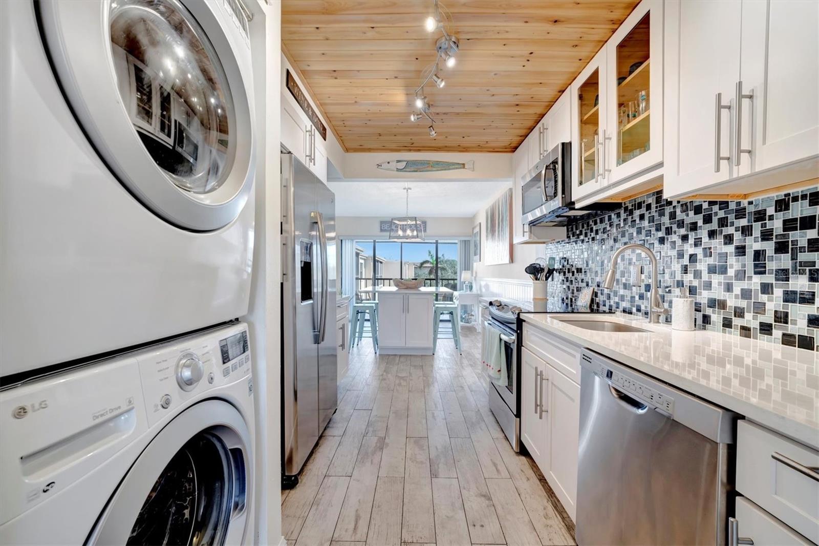 WOODPARK AT DESOTO SQUARE PH IV - Residential