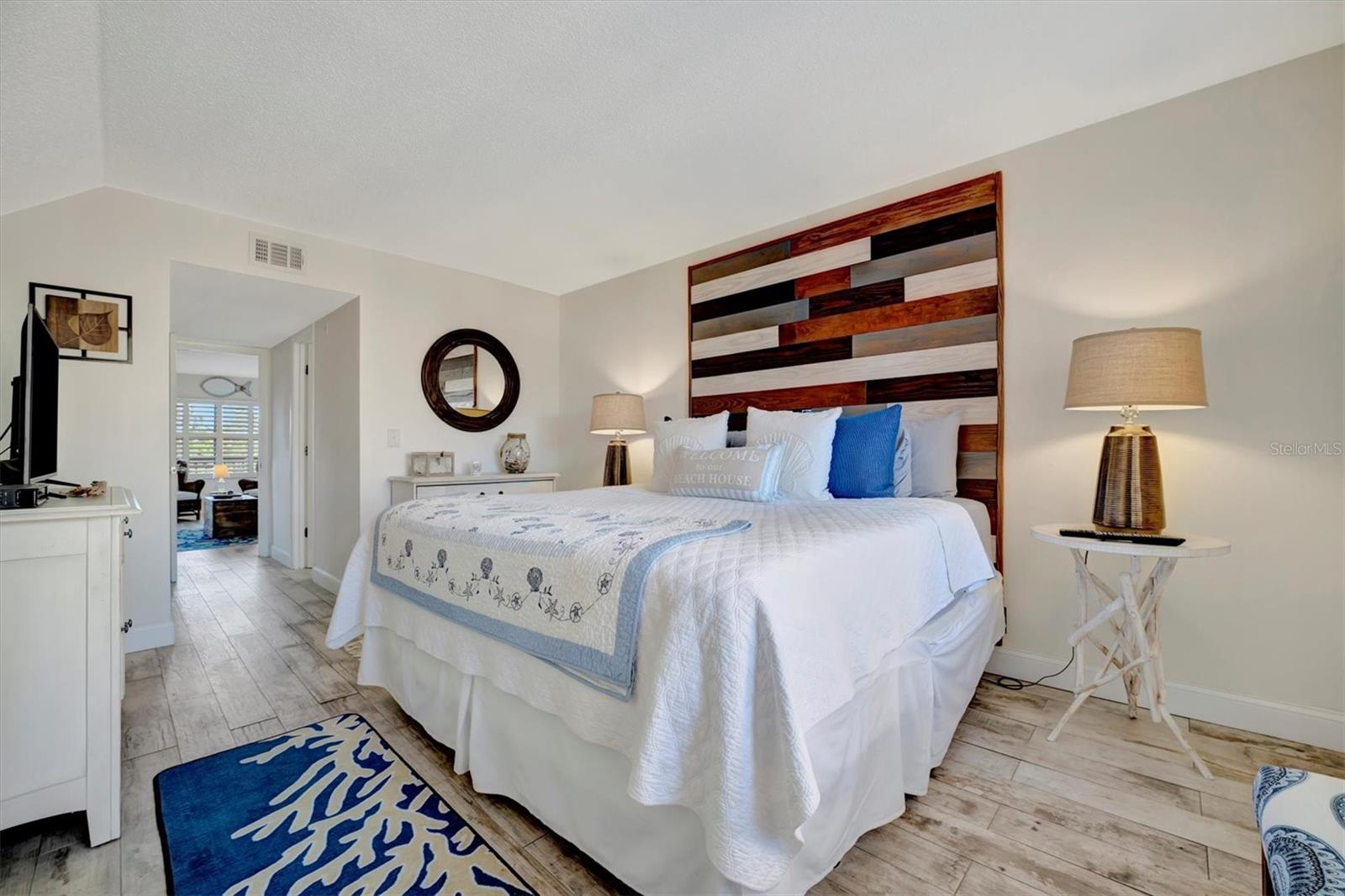 WOODPARK AT DESOTO SQUARE PH IV - Residential