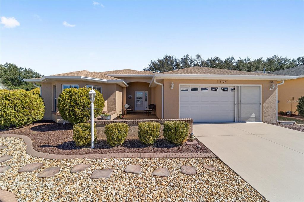 Photo of 8125 SW 81st Loop, Ocala, FL 34476 (MLS # OM718423)