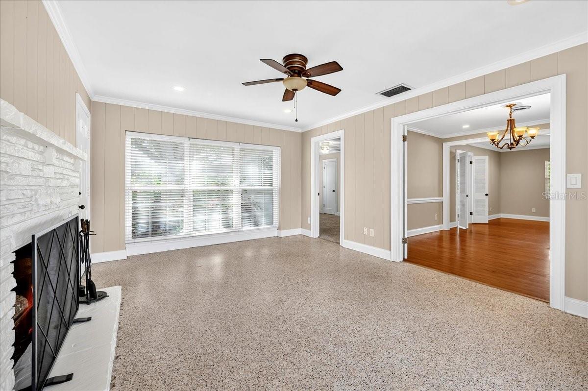 LAUREL HILL - Residential Lease