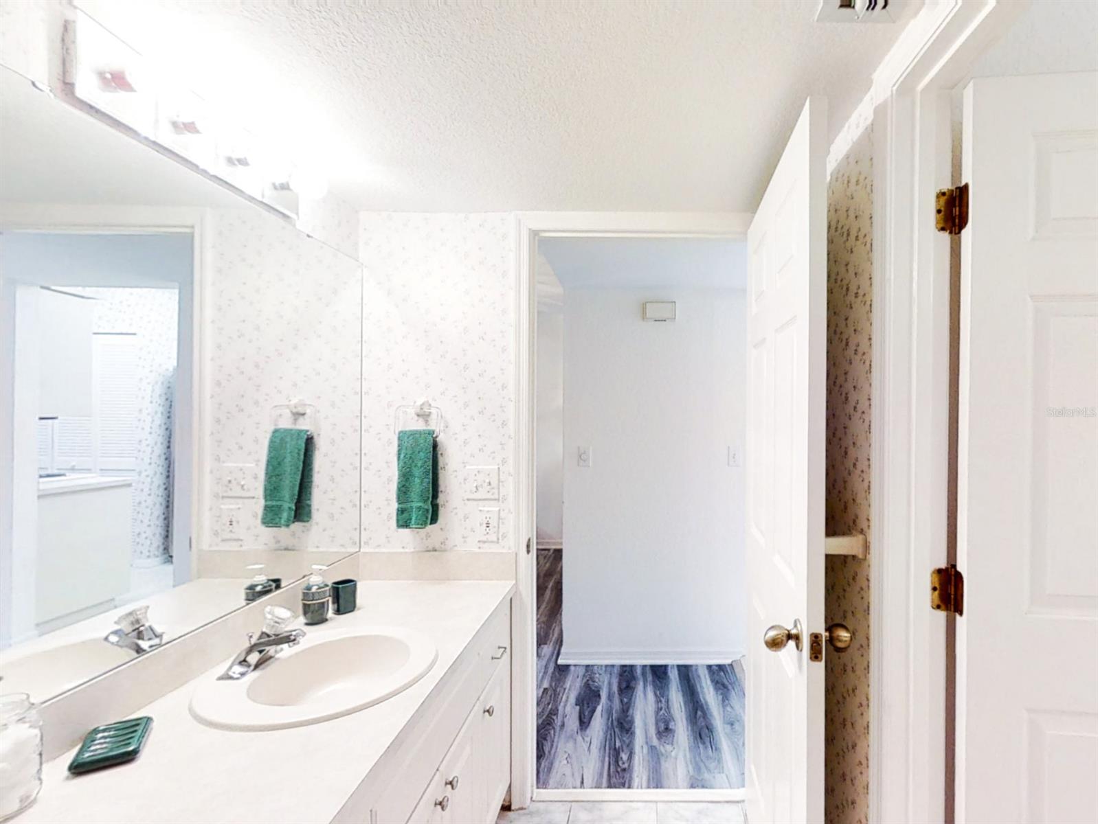 Bouchelle Island Condo - Residential