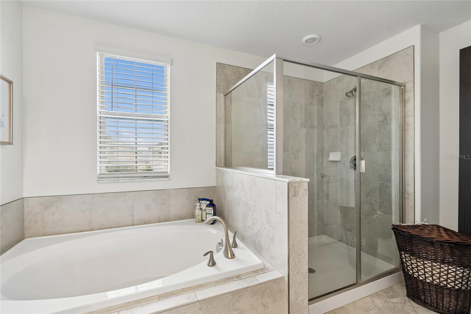 CONNERTON - Residential