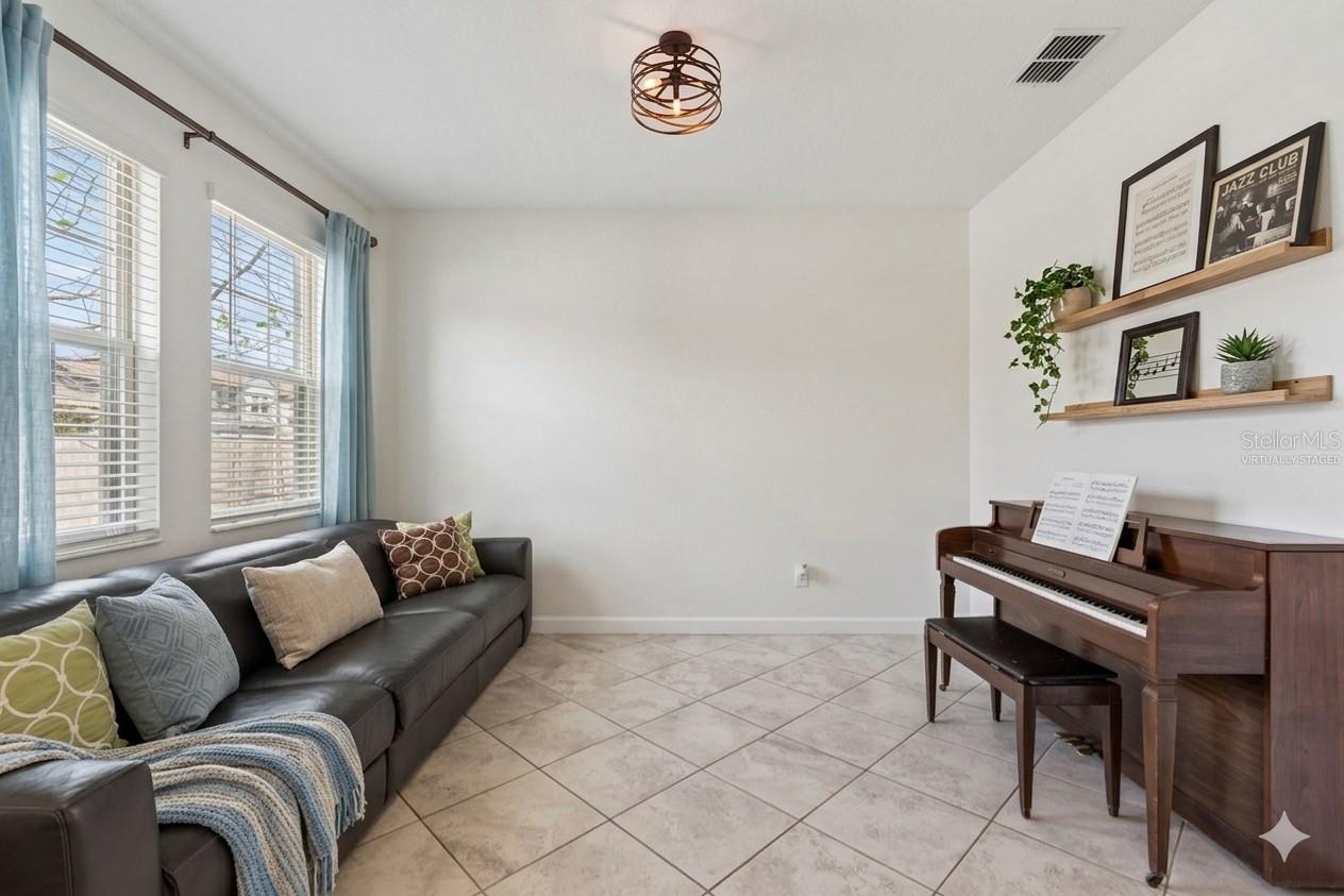 CONNERTON - Residential