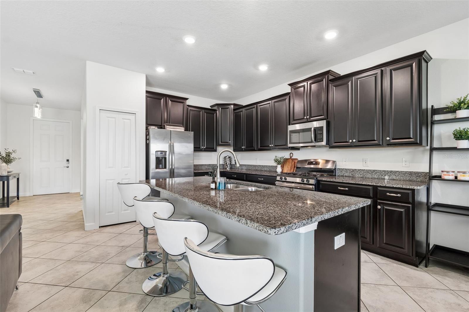 CONNERTON - Residential