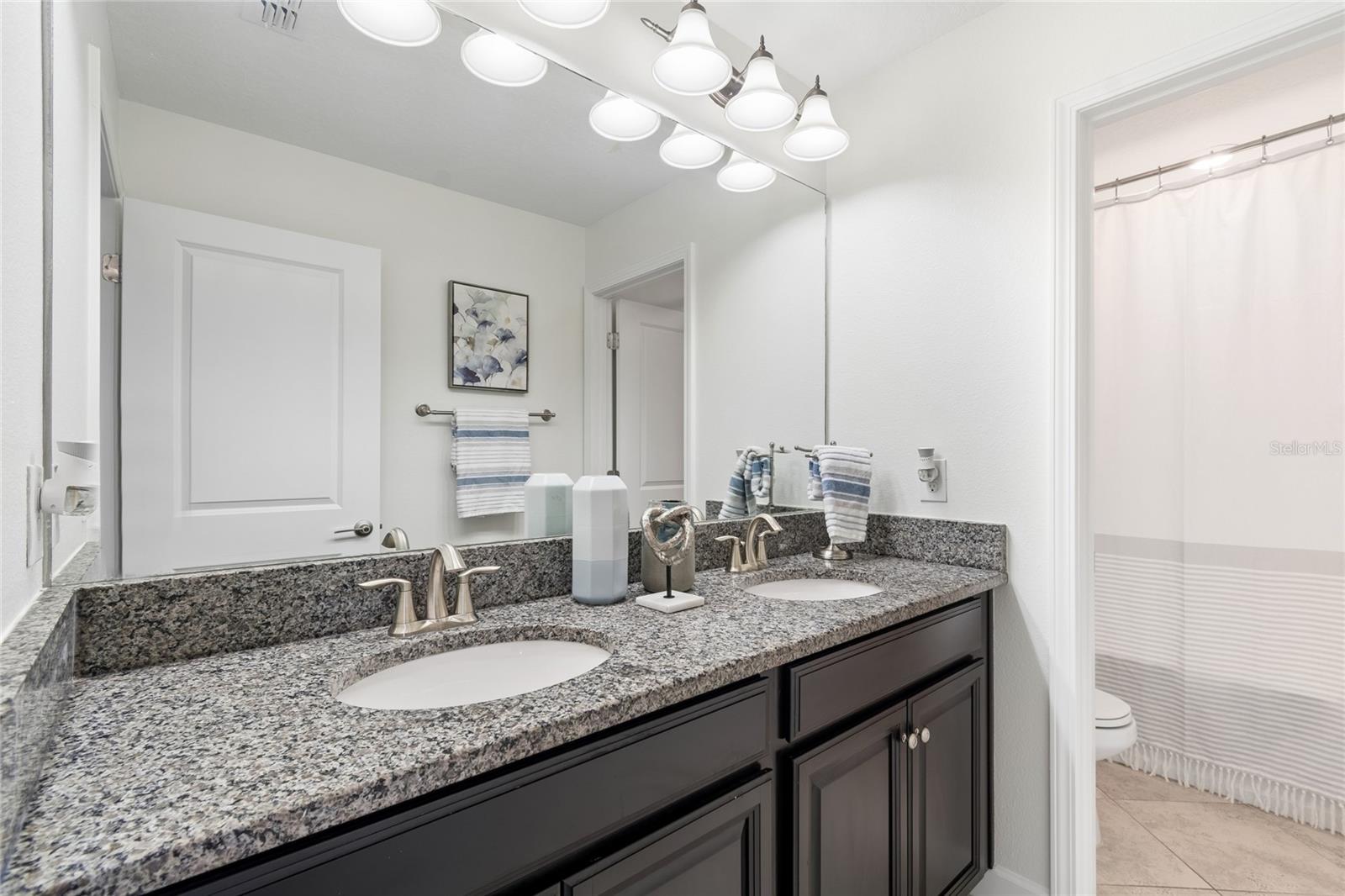 CONNERTON - Residential