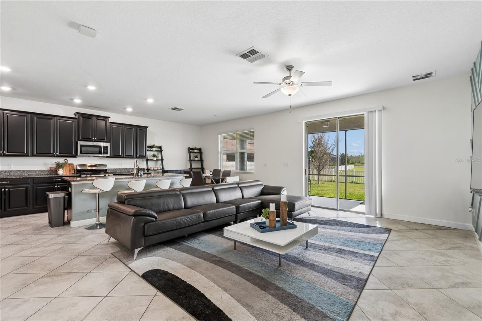 CONNERTON - Residential