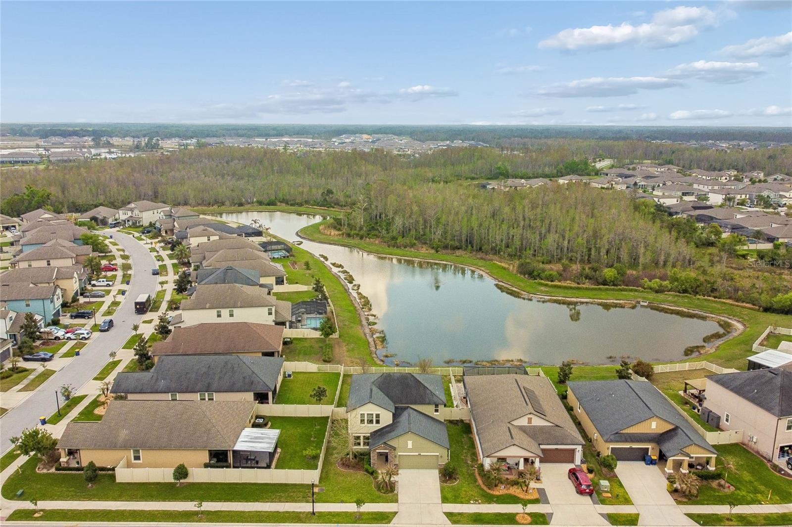 CONNERTON - Residential