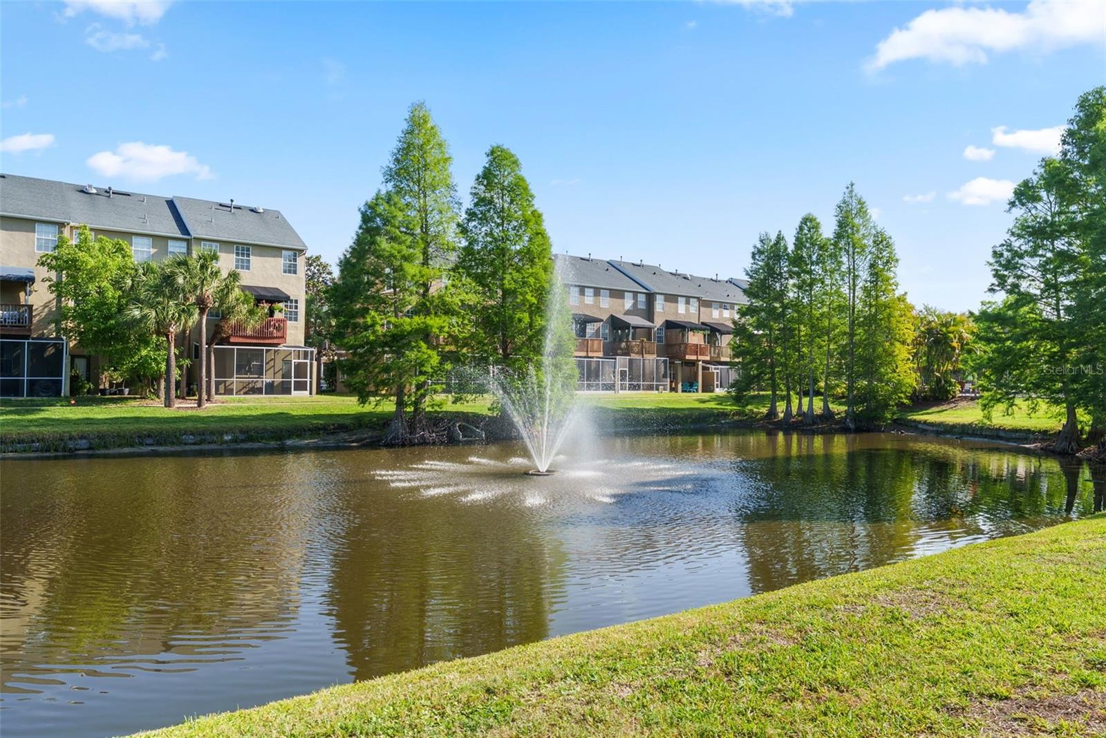 BAYSHORE POINTE TWNHMS PHAS - Residential