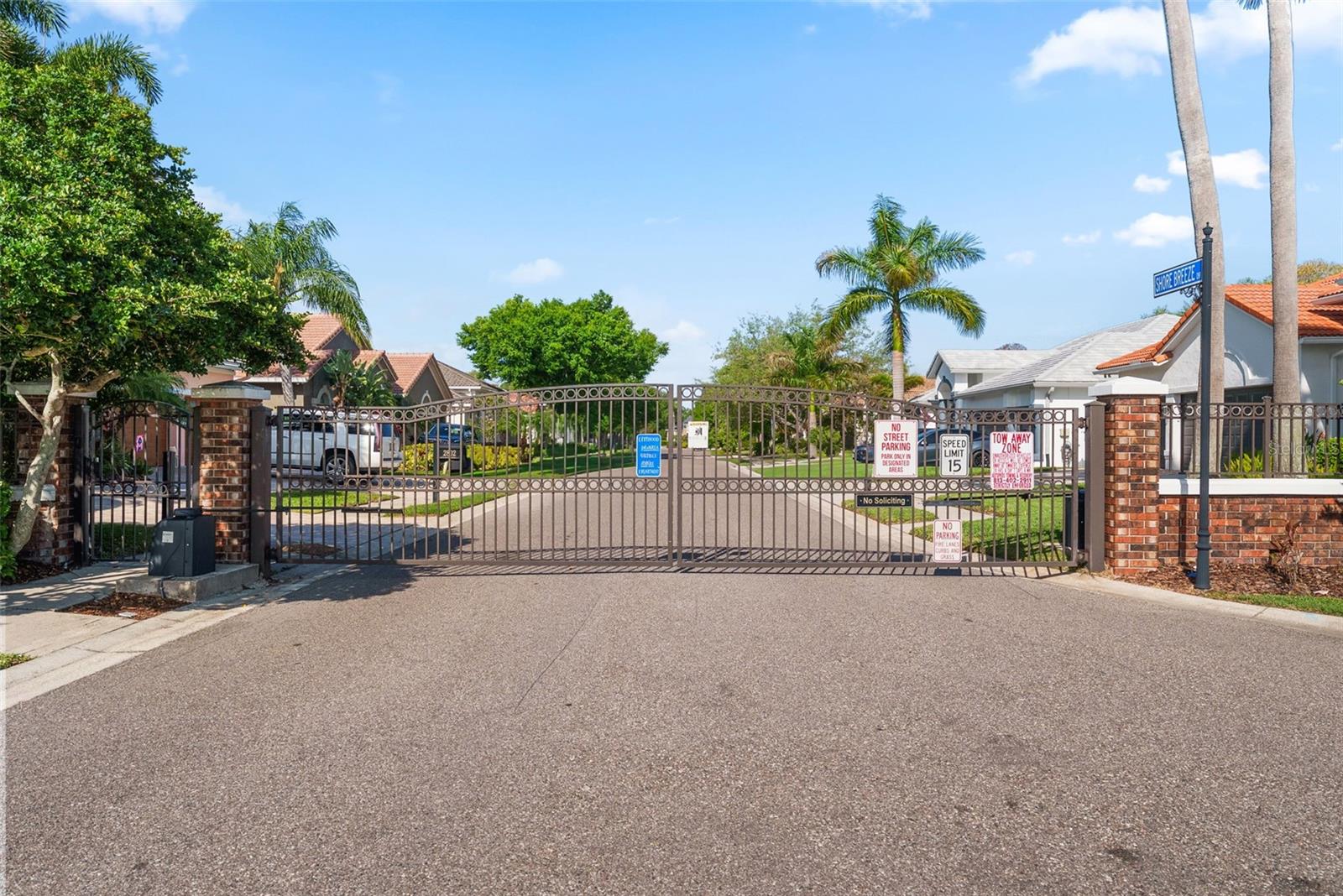 BAYSHORE POINTE TWNHMS PHAS - Residential