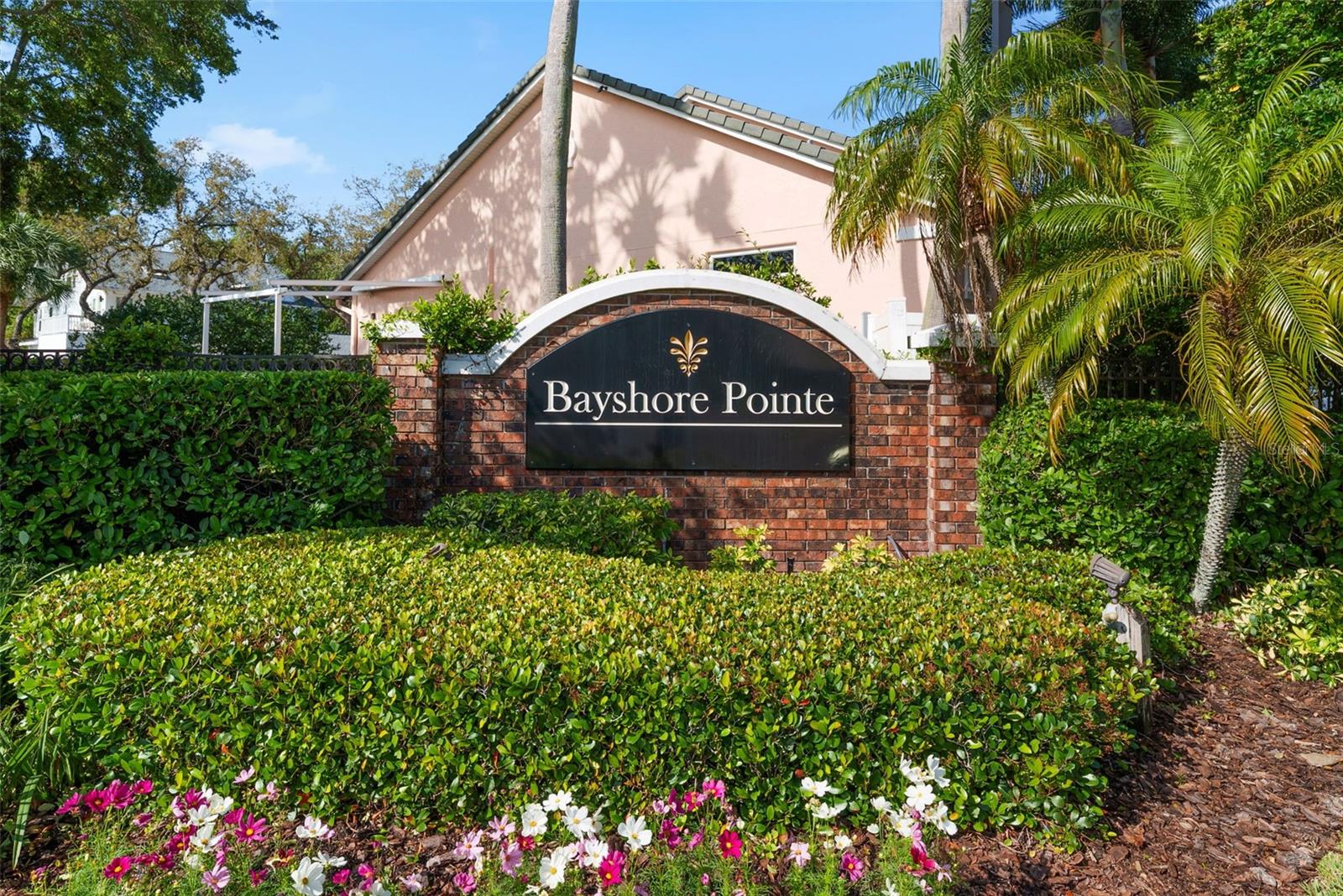 BAYSHORE POINTE TWNHMS PHAS - Residential
