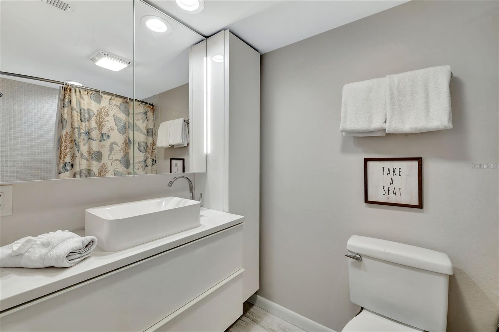 PEPPERTREE BAY III - Residential