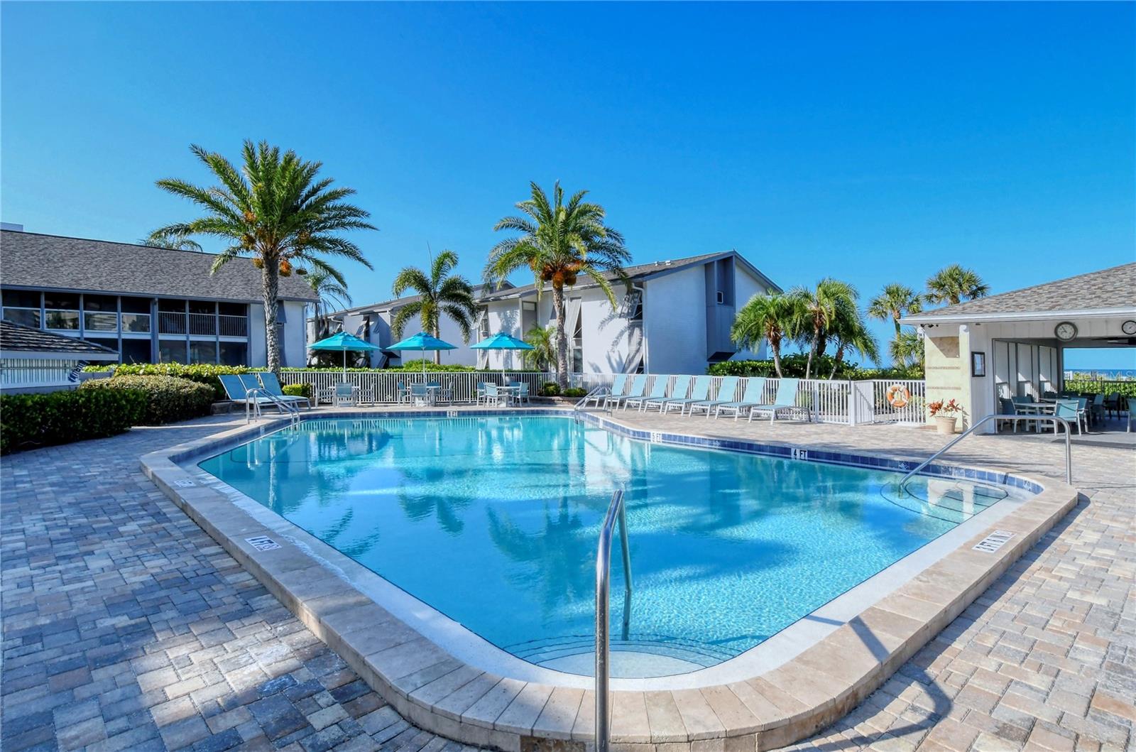 PEPPERTREE BAY III - Residential