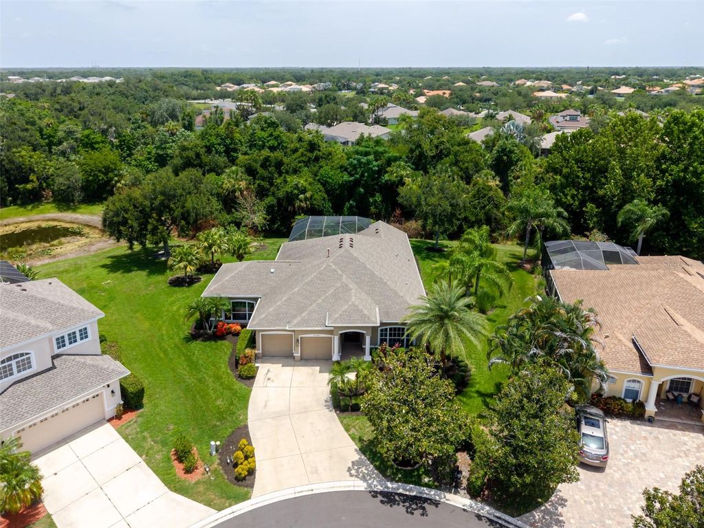 Photo of 12344 Lavender Loop, Bradenton, FL 34212 (MLS # A4700124)