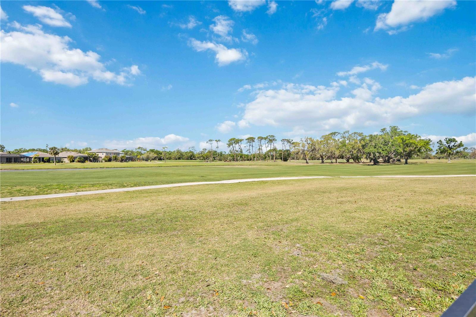 FAIRWAYS/BENT TREE - Residential