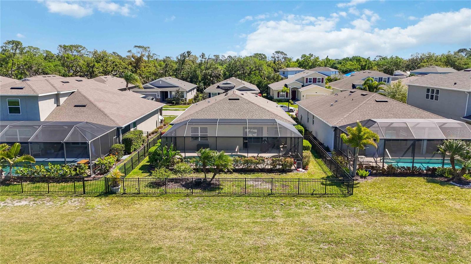 FAIRWAYS/BENT TREE - Residential