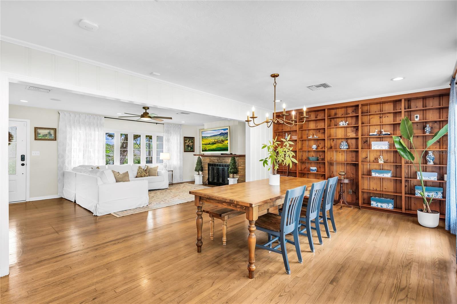 SUMMERLIN HILLS - Residential