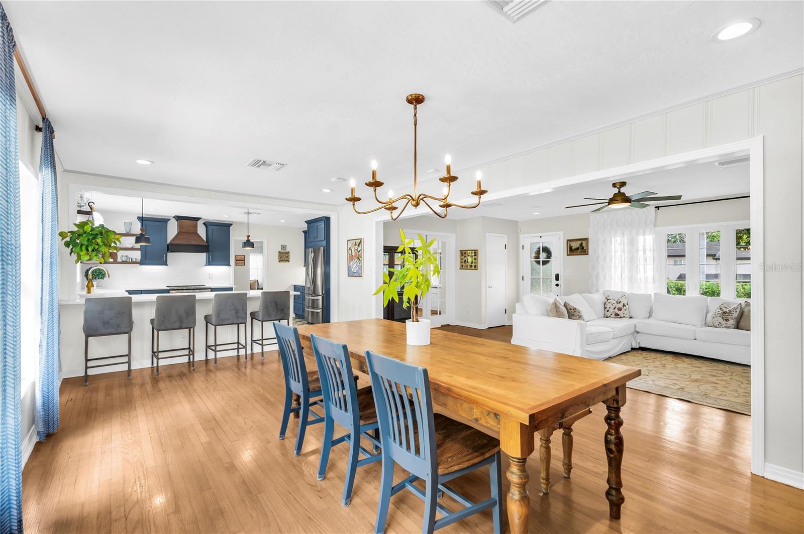 SUMMERLIN HILLS - Residential