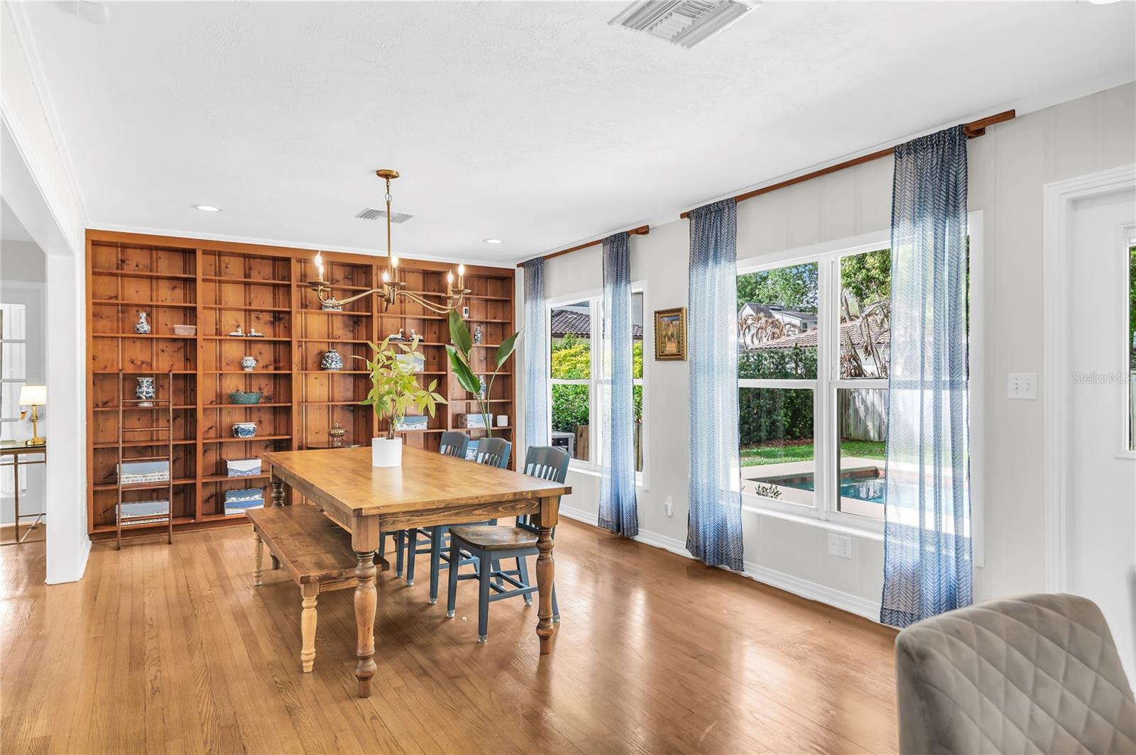 SUMMERLIN HILLS - Residential