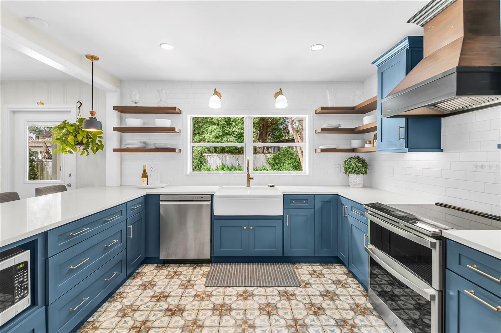 SUMMERLIN HILLS - Residential